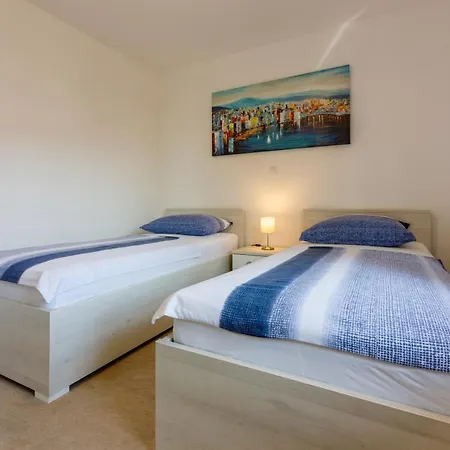 شقة Anton 3 Spacious With A Large Terrace *