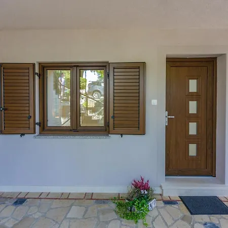 شقة Anton 3 Spacious With A Large Terrace