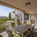 Anton 3 Spacious With A Large Terrace * Crikvenica