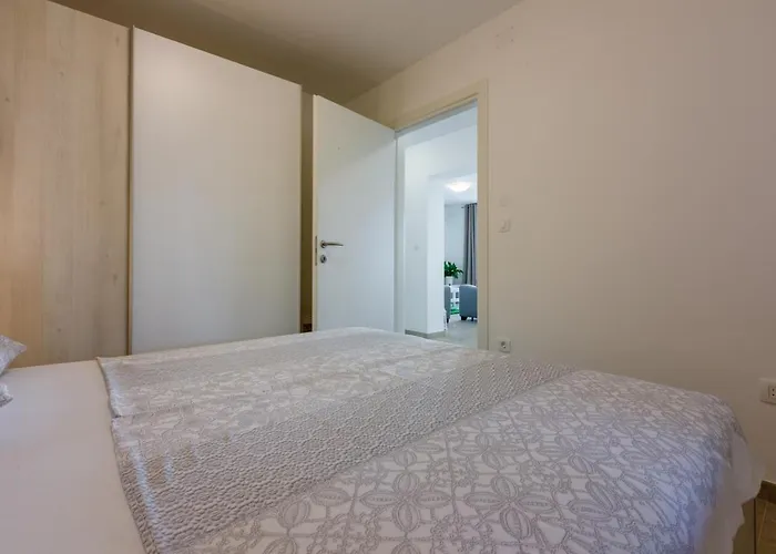 Apartamento Anton 3 Spacious With A Large Terrace Crikvenica